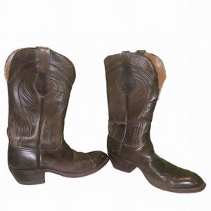 Lucchese Classic Brown Leather Cowboy Boots